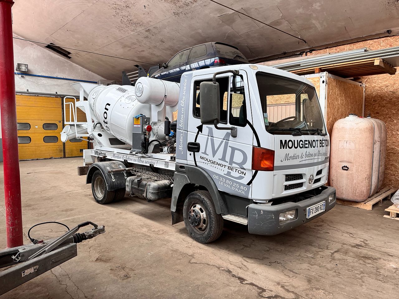 Décoration d’un petit camion toupie