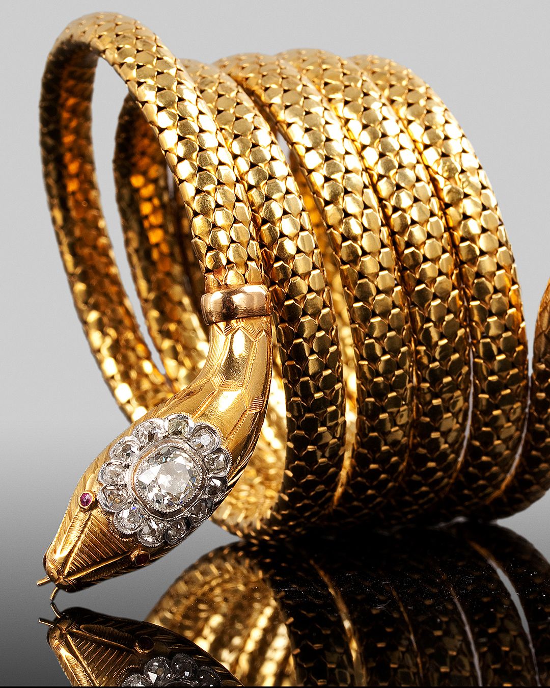 Retouche photo de bijoux – image produit premium