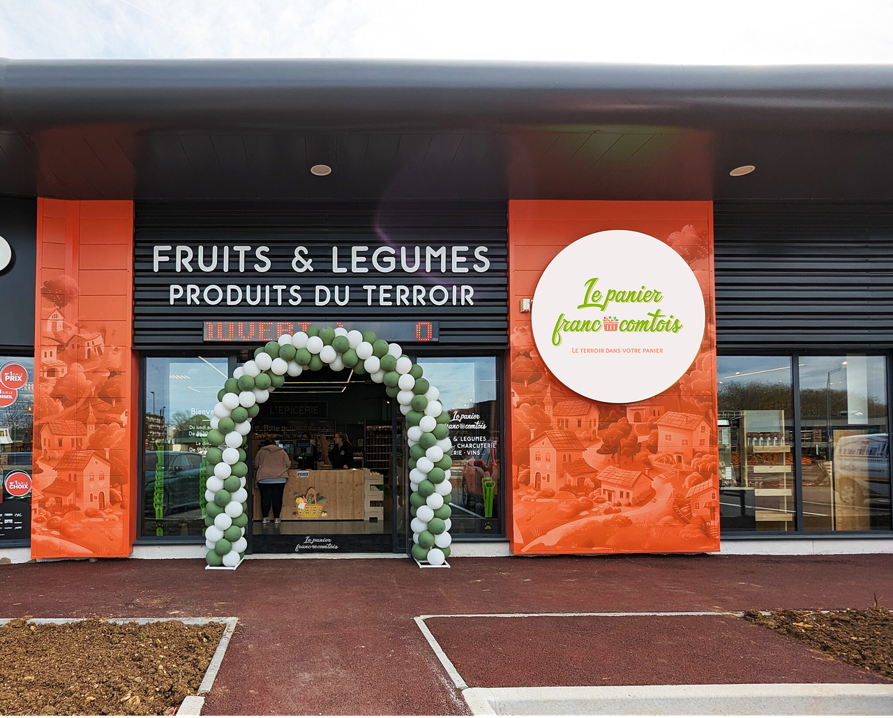 Façade de l'enseigne du magasin de producteurs