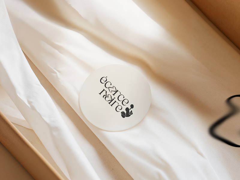 Logo écorce noire - marque de lingerie