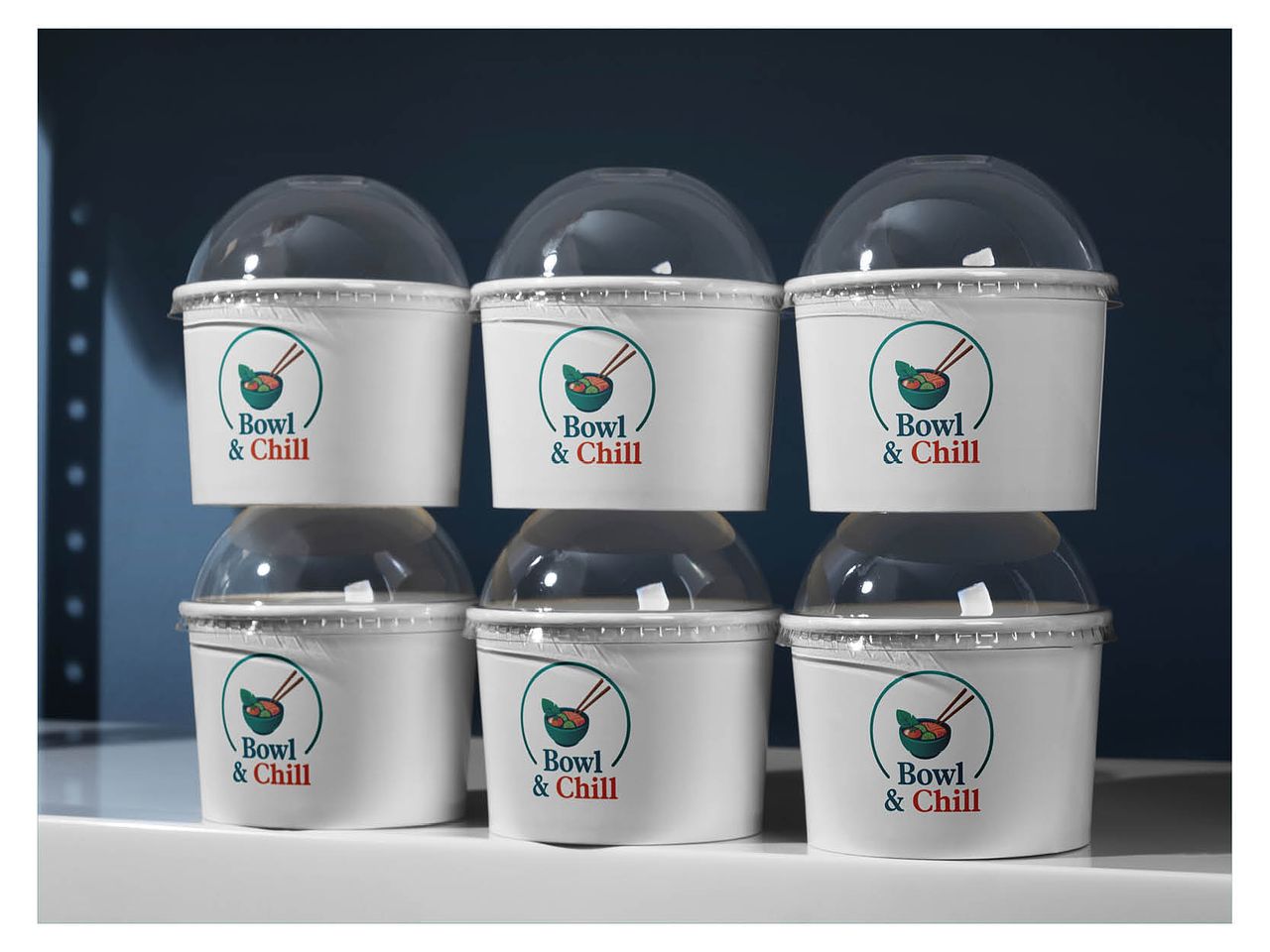 Packaging restaurant.