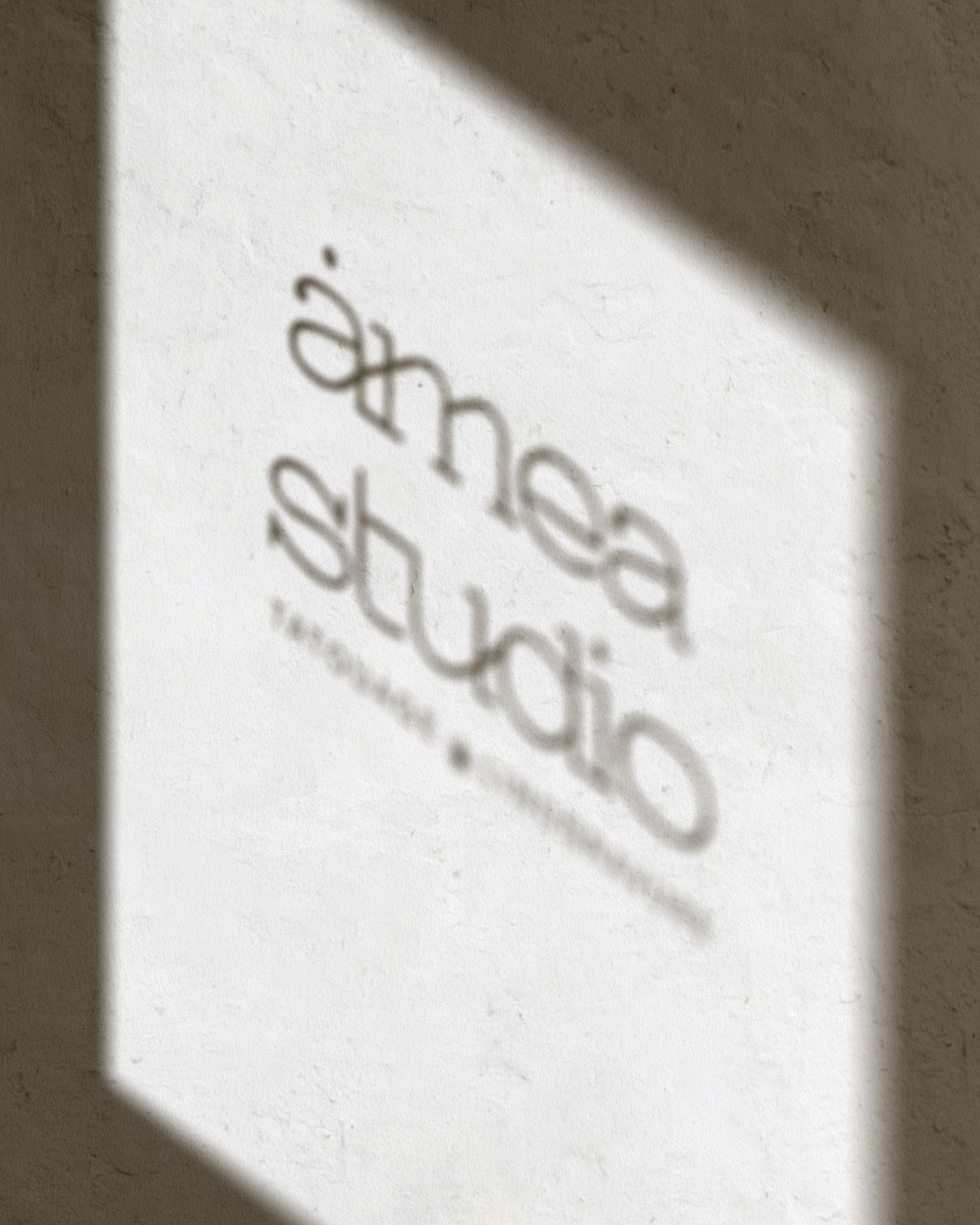 Logo artiste tatoueuse