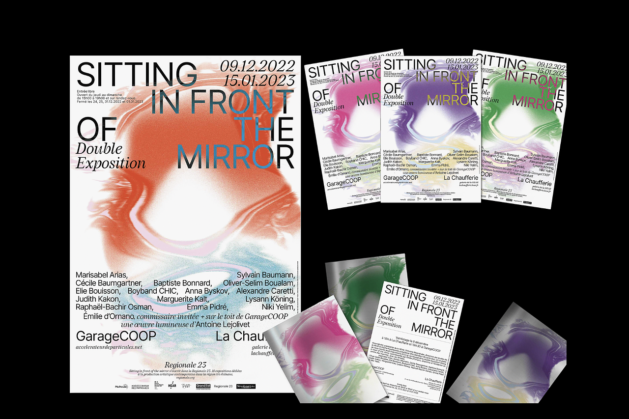 Supports : sitting in front of the mirror