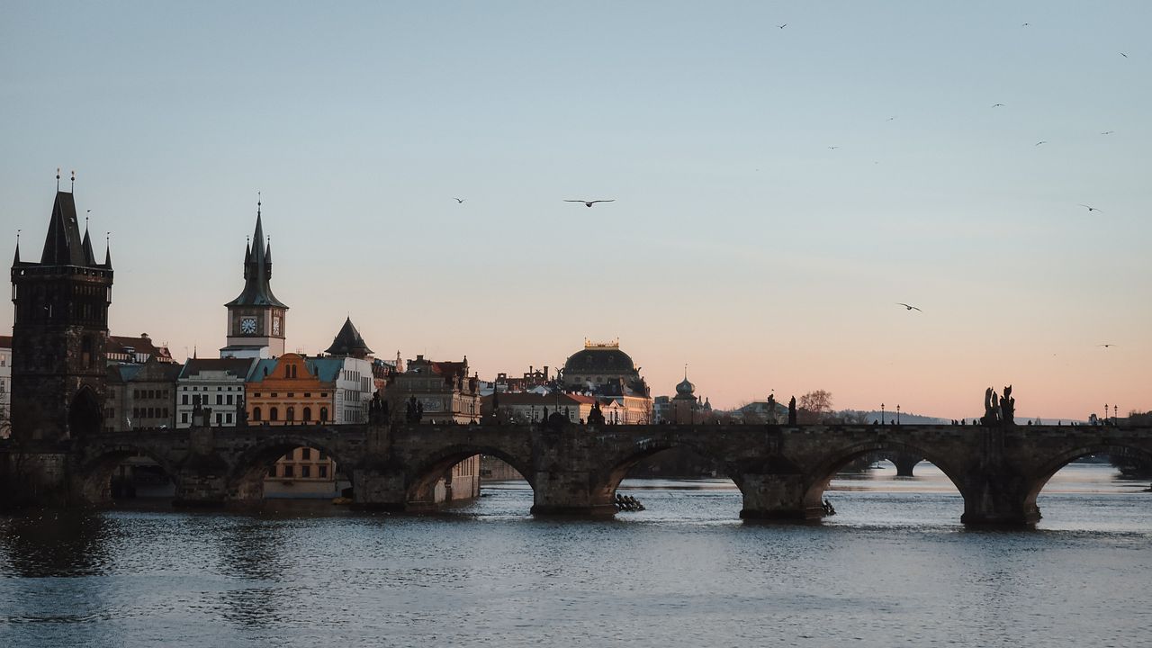 Coucher de soleil sur Prague