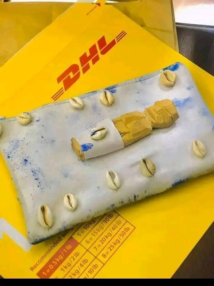 VRAI PORTEFEUILLE MAGIQUE, TEL:+229 01 61 92 34 31