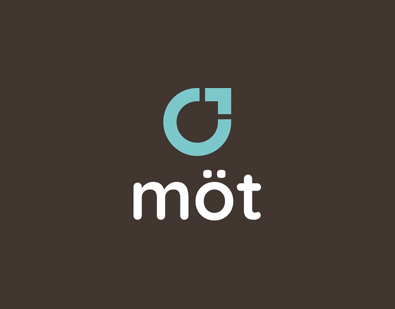 MÖT