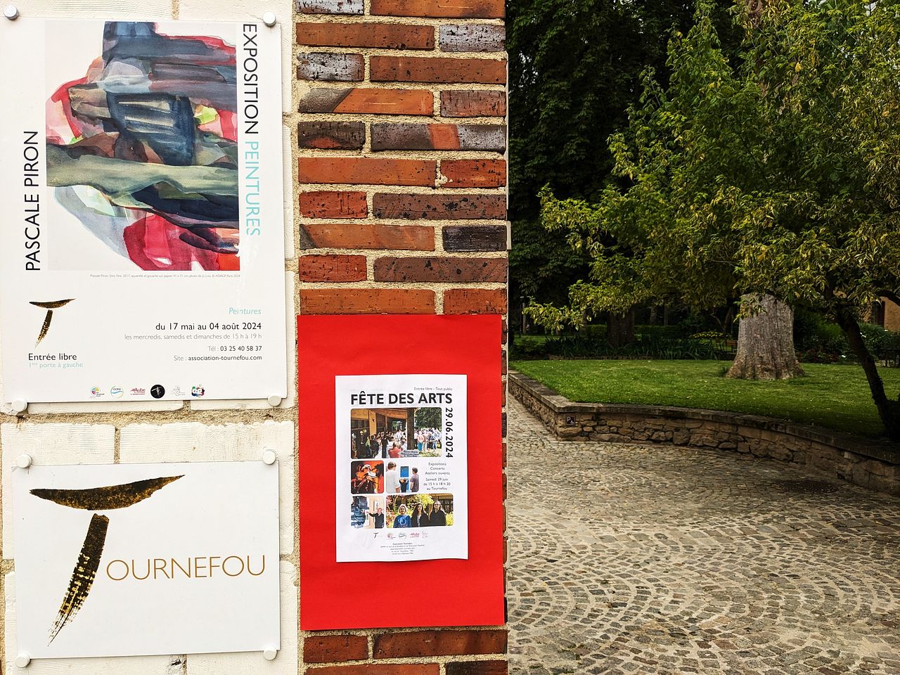 Panneau d'exposition