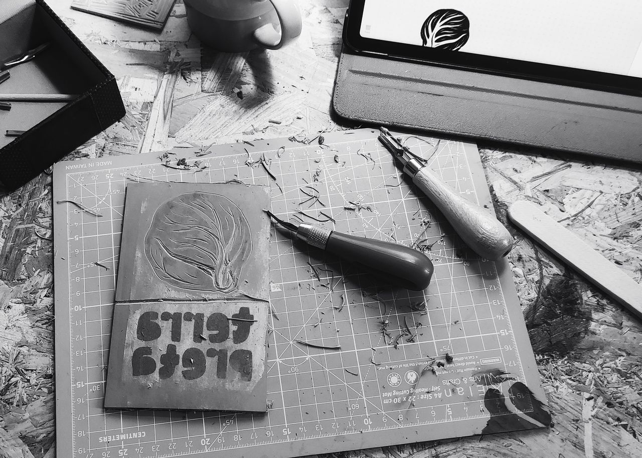 Logo réalisé en linogravure pour Terra Preta