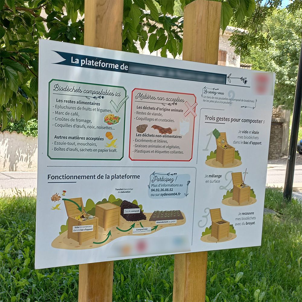 Panneau d'information plateforme de compostage