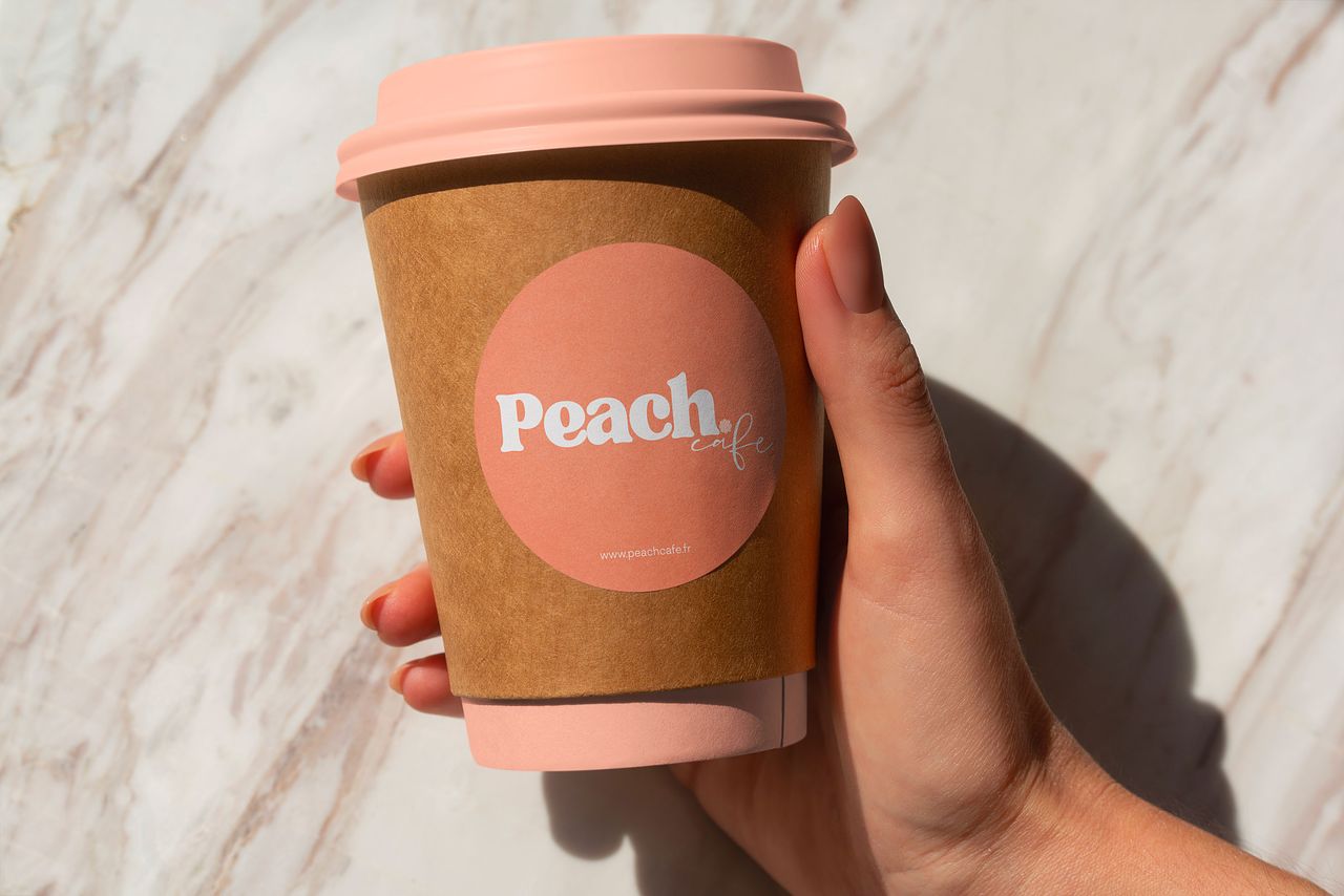 Logo Peach Café