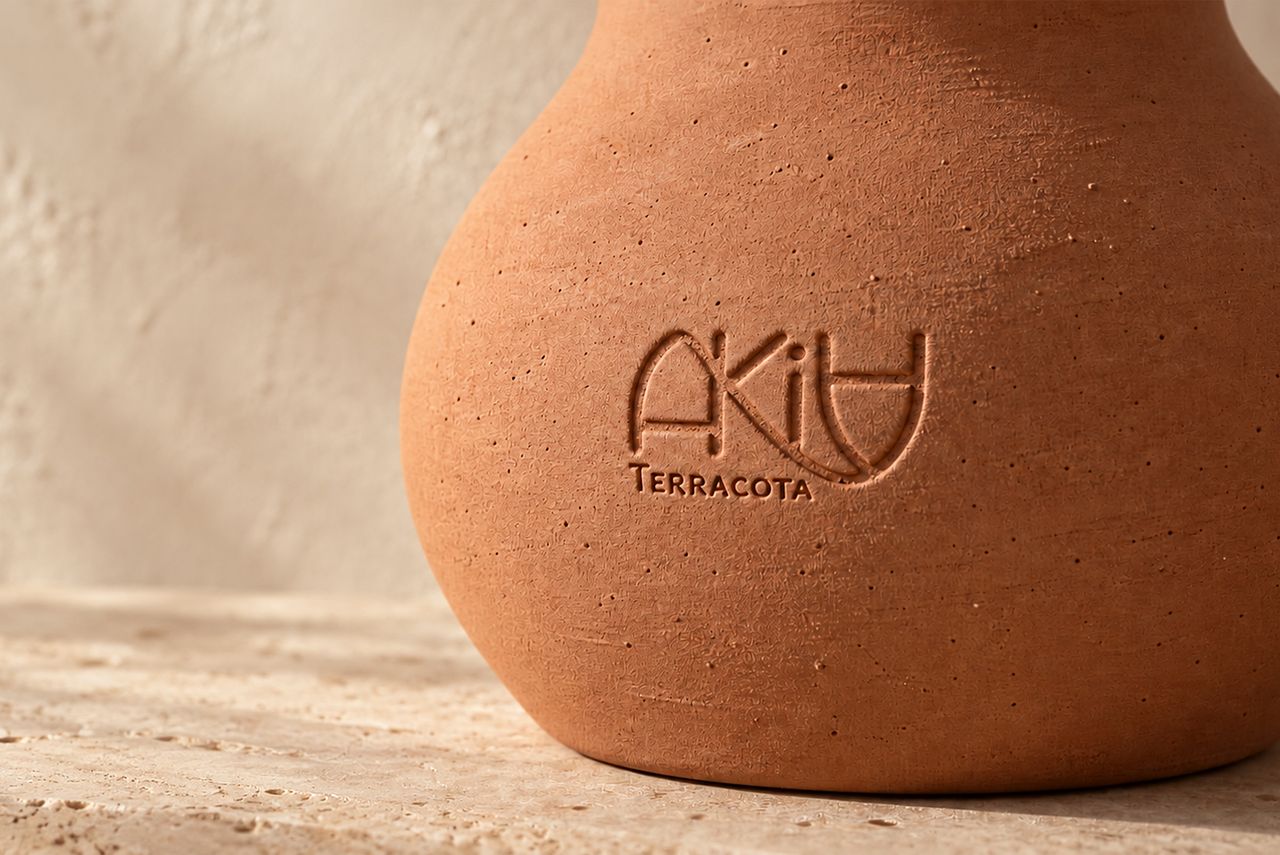 Akia
